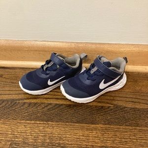 Nike shoes For toldder 10C